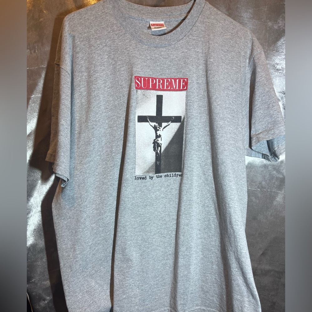 Supreme Loved By the Children T Shirt Size Large